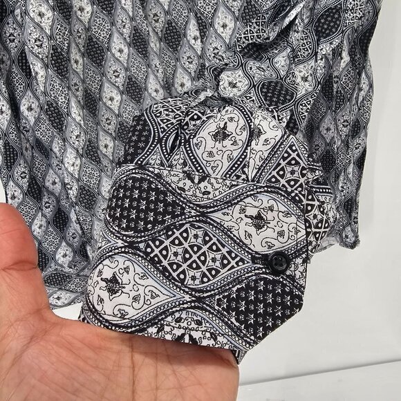 Amedeo Exclusive Button Down Shirts - Picture 9 of 9